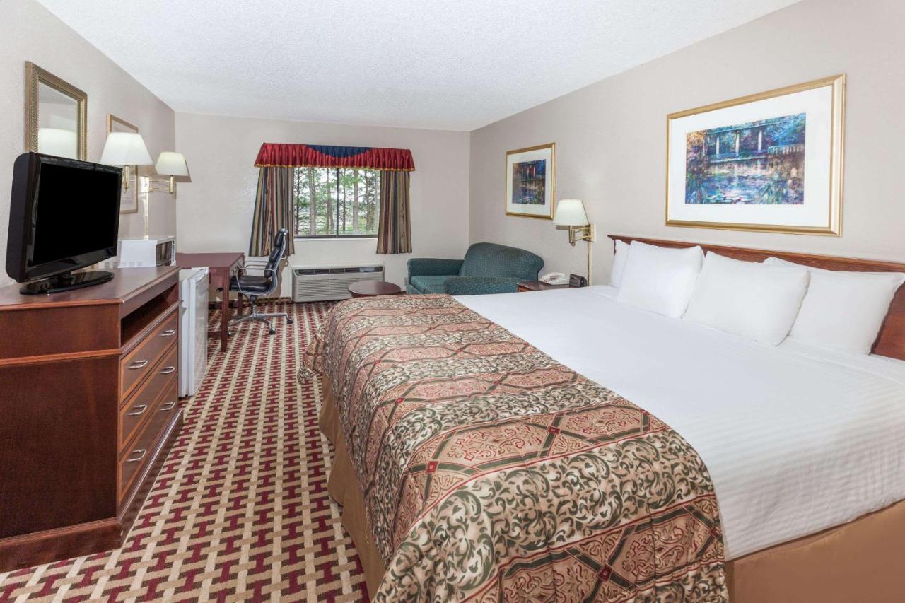 Baymont By Wyndham Smyrna Otel Dış mekan fotoğraf